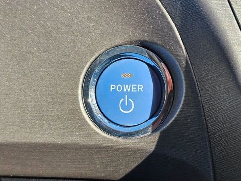 Used 2013 Toyota Prius Three w/ Solar Roof Pkg image 37