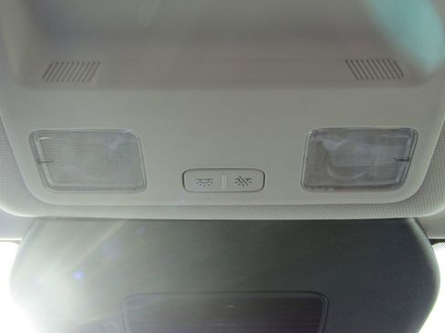 Used 2025 Ford Escape Platinum w/ Class II Trailer Tow Package image 34