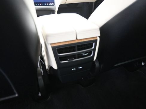 Used 2020 Tesla Model X Long Range AWD/4WD image 15