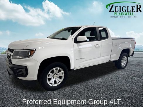 Used 2022 Chevrolet Colorado LT w/ Fleet Safety Package AWD/4WD image 2