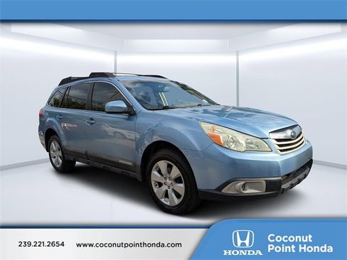 Used 2011 Subaru Outback 2.5i Premium image 1