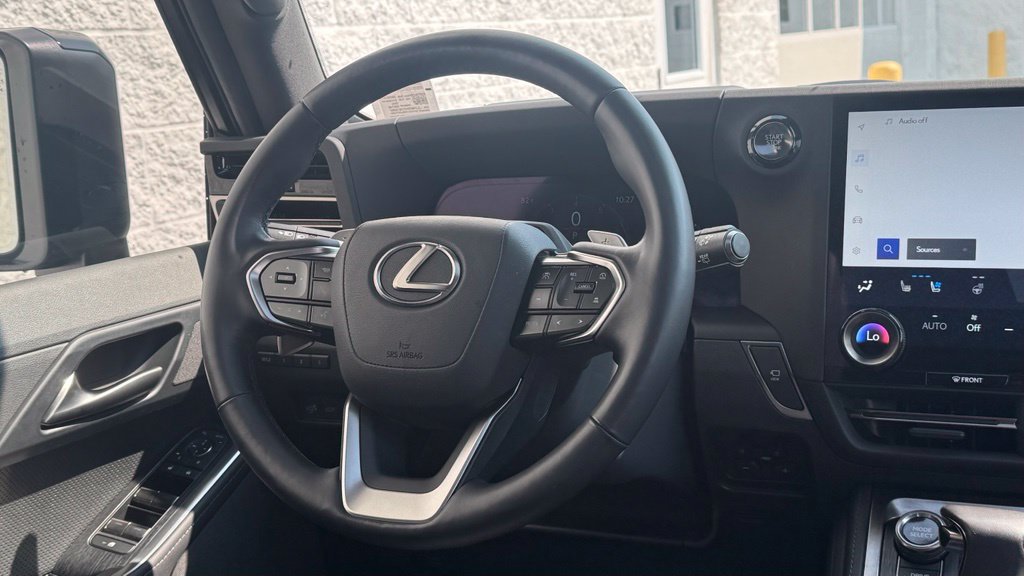 Used 2026 Lexus GX 550 AWD/4WD image 20