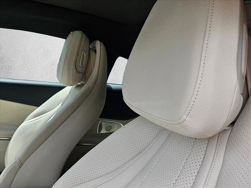 Used 2024 Mercedes-Benz CLE 300 4MATIC Coupe image 14
