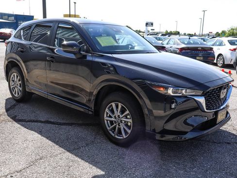 Used 2025 MAZDA CX-5 AWD 2.5 S w/ Select Package image 3