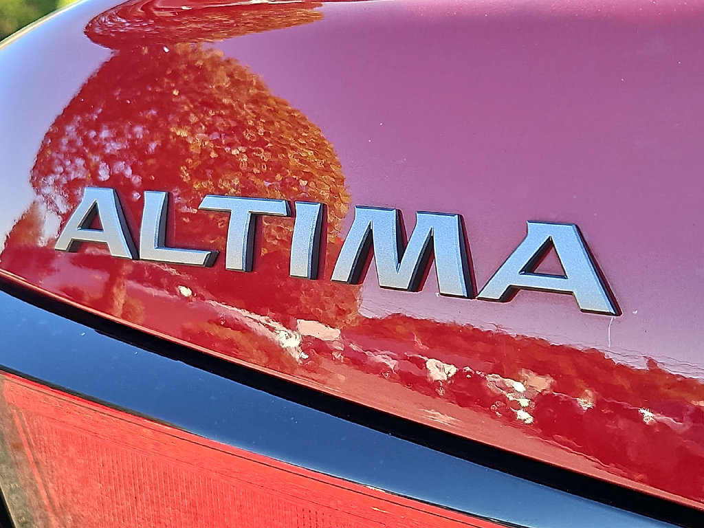 Certified 2024 Nissan Altima 2.5 SR FWD image 32