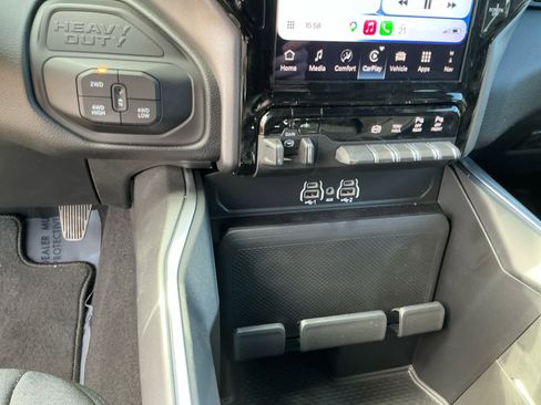 New 2026 RAM 2500 Big Horn AWD/4WD image 26