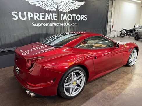 Used 2017 Ferrari California T image 14