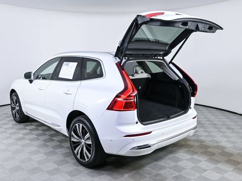 Used 2023 Volvo XC60 B5 Ultimate FWD image 35