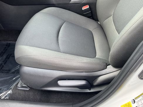 Used 2024 Toyota RAV4 LE image 22