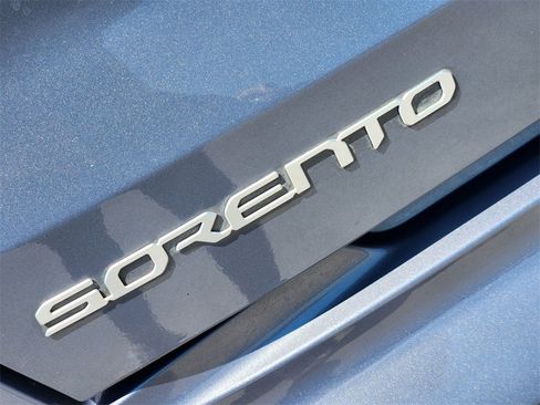 Used 2023 Kia Sorento SX image 7