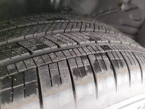 Used 2025 Honda CR-V Sport-L image 4