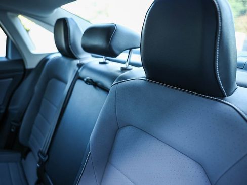 New 2026 Volkswagen Jetta SE image 31