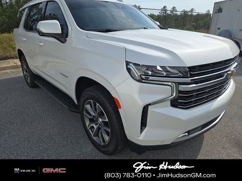 Used 2024 Chevrolet Tahoe LT w/ LT Signature Package RWD image 4