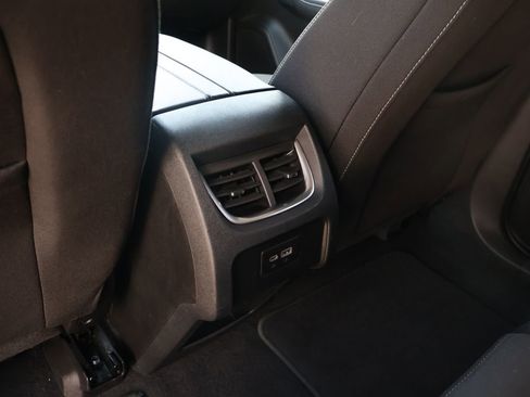 Certified 2025 Chevrolet Blazer LT AWD/4WD image 15