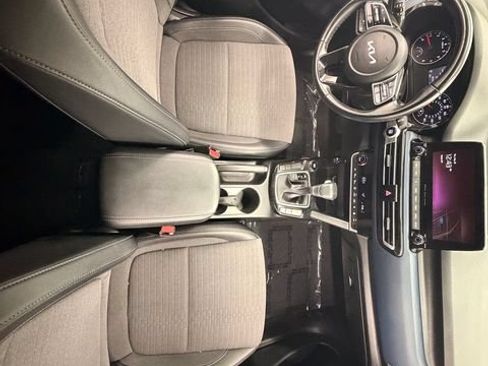 Certified 2023 Kia Seltos S w/ Navigation Package FWD image 15