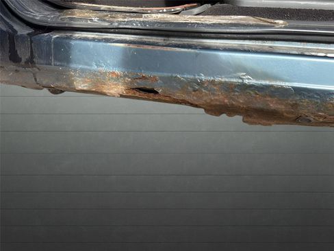 Used 2011 Chevrolet Silverado 1500 LS image 3