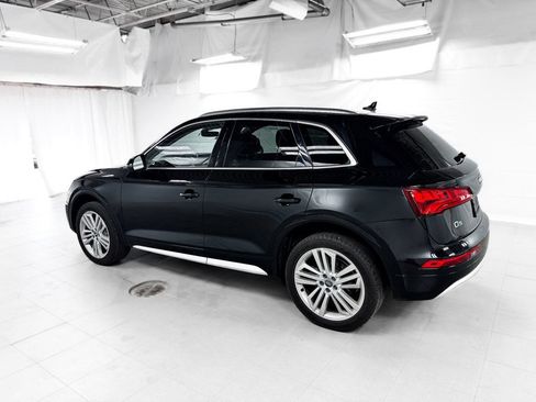 Used 2018 Audi Q5 Prestige w/ Prestige Package AWD/4WD image 3