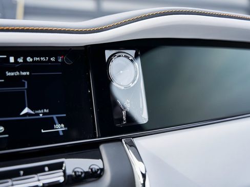 Used 2026 Rolls-Royce Cullinan Base image 84