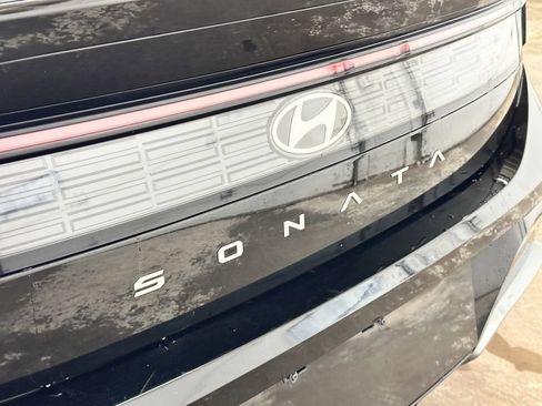 Used 2025 Hyundai Sonata SEL FWD image 16