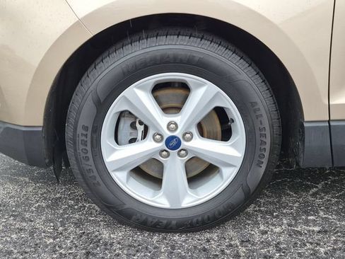 Used 2020 Ford Edge SE AWD/4WD image 23
