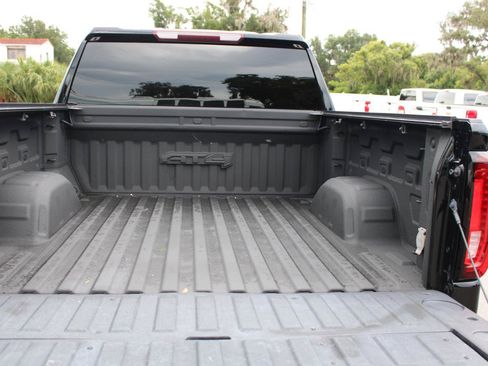 Used 2021 GMC Sierra 1500 AT4 AWD/4WD image 5
