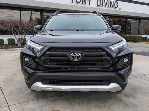 Used 2022 Toyota RAV4 Adventure image 3