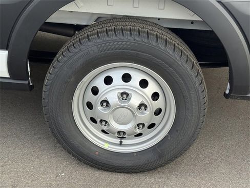 New 2025 Ford Transit 250 148 Medium Roof Extended AWD w/ Load Area Protection Package image 14