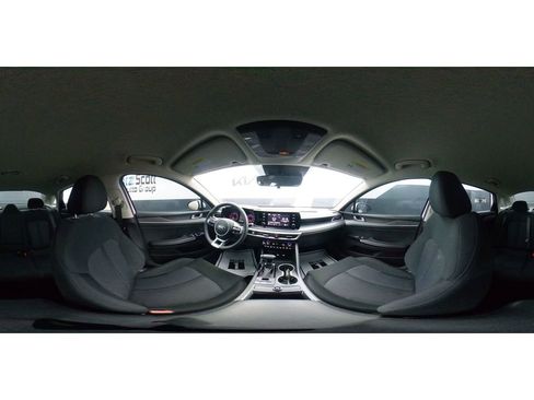 Used 2021 Kia K5 LXS image 16