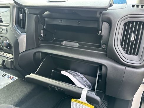 New 2026 Chevrolet Silverado 2500 Custom image 25