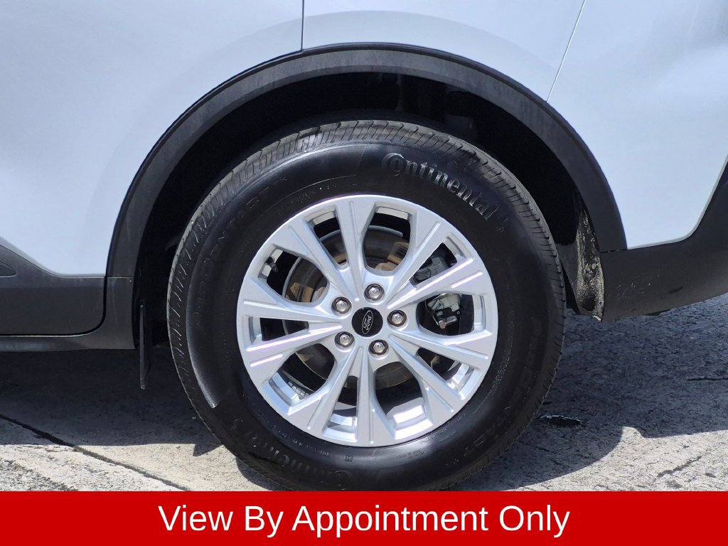 Used 2025 Ford Escape Active AWD/4WD image 11
