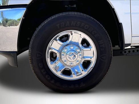 Used 2024 RAM 2500 Big Horn AWD/4WD image 35