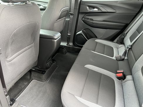 Used 2026 Chevrolet TrailBlazer LT w/ Convenience Package FWD image 15