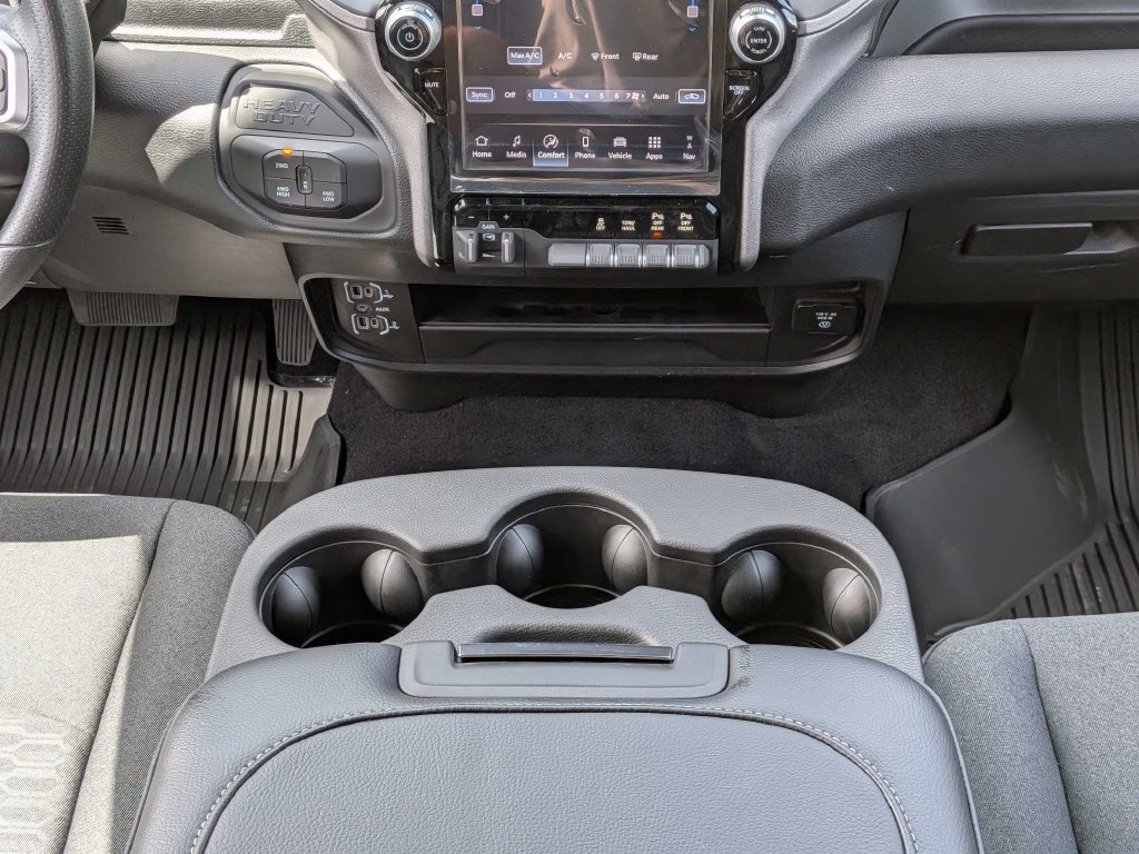 New 2026 RAM 2500 Tradesman AWD/4WD image 18
