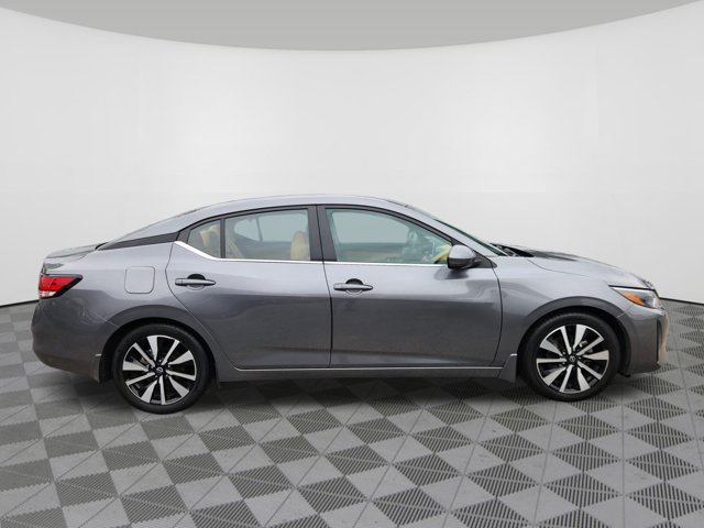 Certified 2024 Nissan Sentra SV w/ SV Premium Package FWD image 6