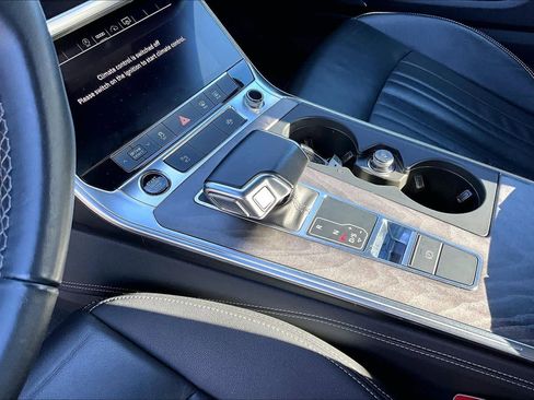 Used 2024 Audi A6 Premium Plus image 16