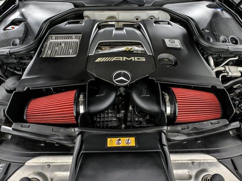 Used 2019 Mercedes-Benz E 63 AMG S image 17