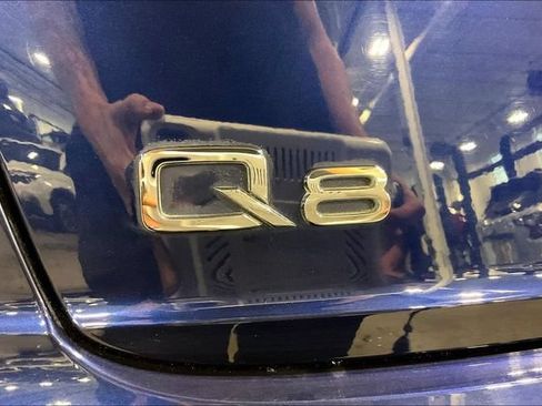 Used 2020 Audi Q8 Premium Plus w/ Premium Plus Package AWD/4WD image 8
