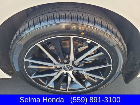 Used 2024 Toyota Camry SE image 24