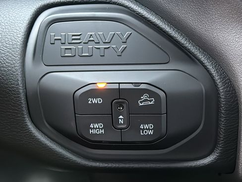 New 2026 RAM 2500 Big Horn AWD/4WD image 29