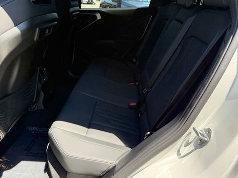 Used 2025 BMW X3 xDrive30i w/ Premium Package AWD/4WD image 31