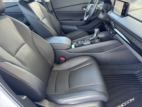 Certified 2025 Honda Accord Touring image 35