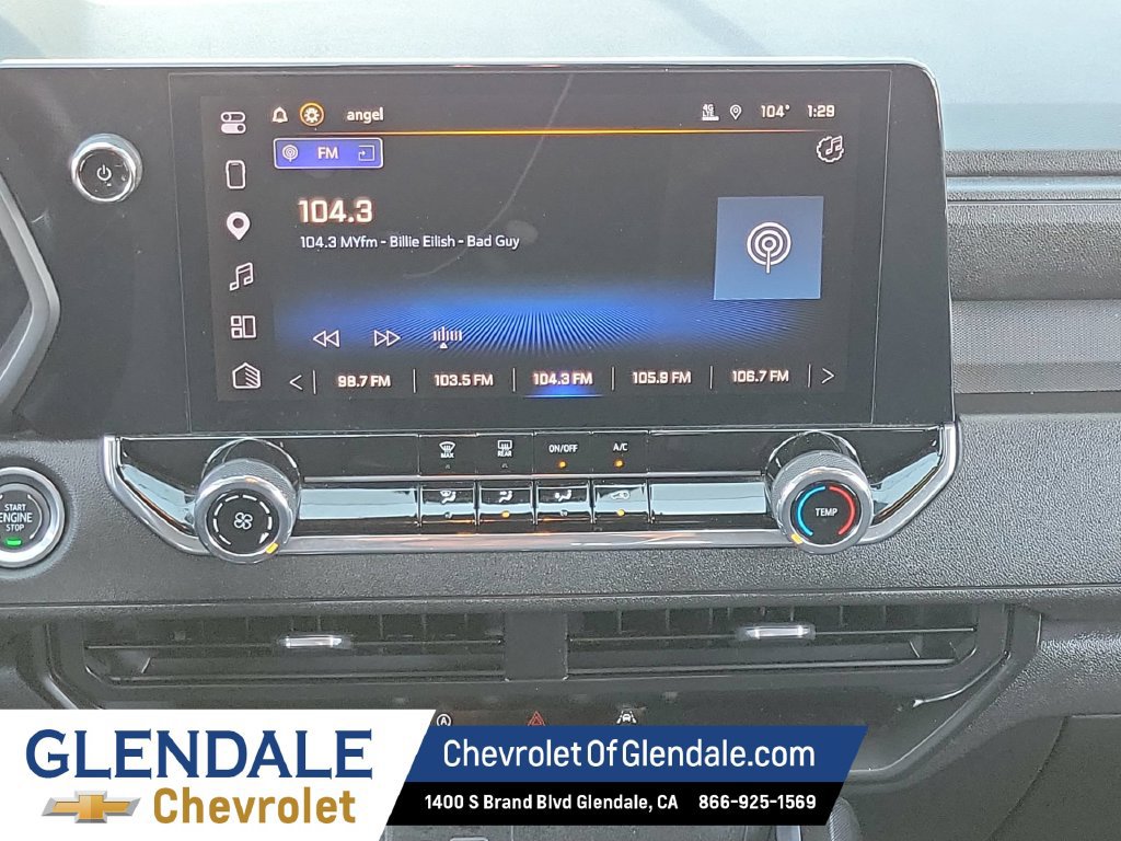 Used 2024 Chevrolet Colorado W/T w/ Technology Package RWD image 17