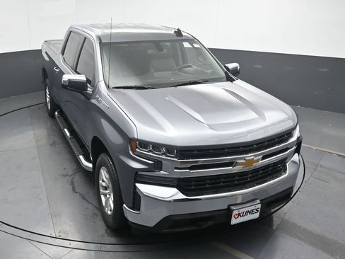 Used 2019 Chevrolet Silverado 1500 LT w/ All-Star Edition image 37