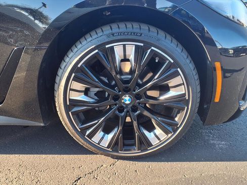 Used 2025 BMW 430i w/ Premium Package image 9