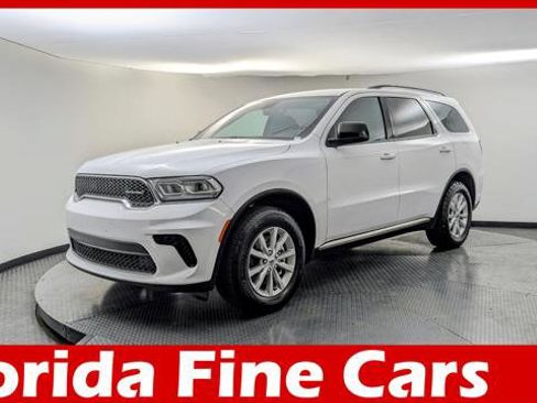 Used 2024 Dodge Durango SXT image 1