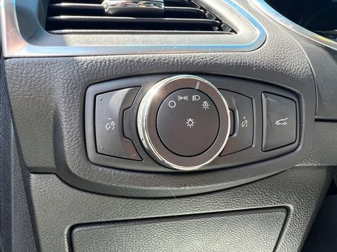 Used 2015 Ford Edge Titanium AWD/4WD image 38