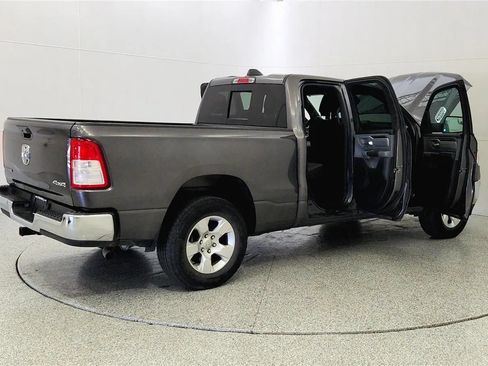 Used 2022 RAM 1500 Big Horn AWD/4WD image 13
