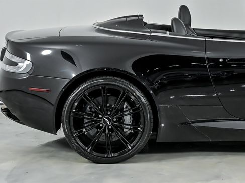 Used 2012 Aston Martin Virage Volante image 13