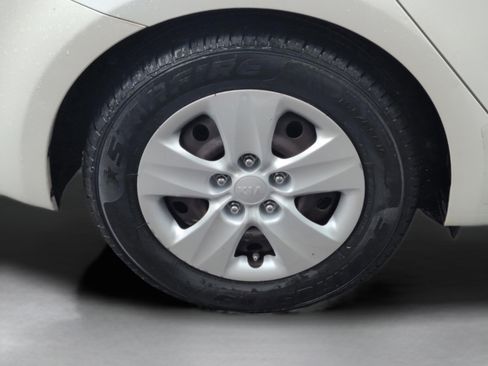 Used 2015 Kia Forte LX w/ Popular Package image 24