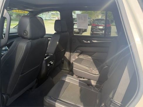 Used 2022 GMC Yukon Denali AWD/4WD image 10
